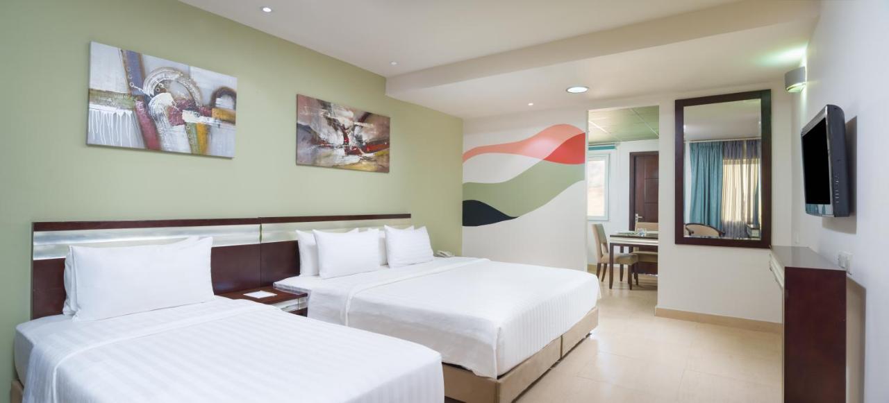 Centara Life Muscat Dunes Hotel Exterior foto