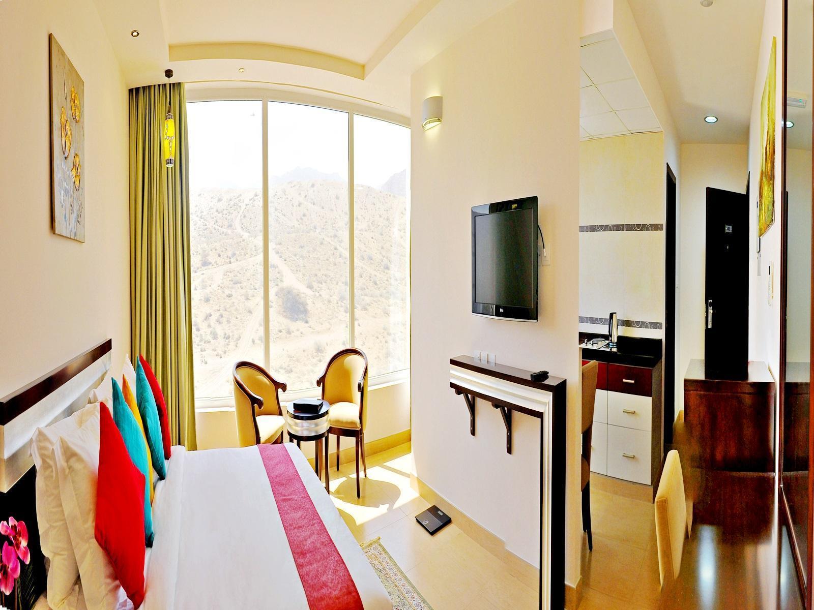 Centara Life Muscat Dunes Hotel Exterior foto